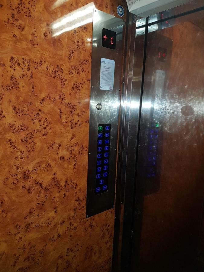 Vegas Zuglo Budapest Luaran gambar